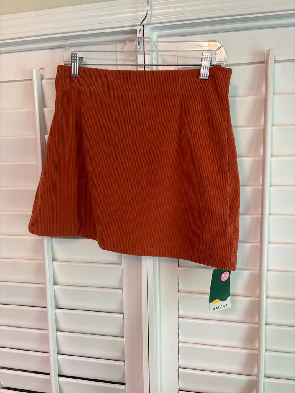 Halara Burnt Orange Corded Skort Size Medium‎